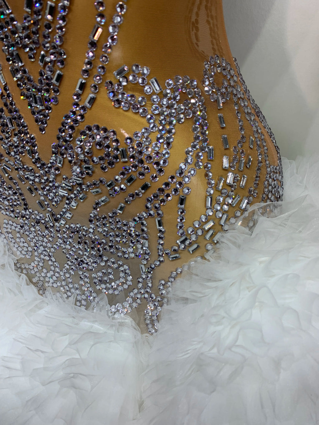 Luxury Women Sexy Sparkly Rhinestone Sleeveless Mesh See Through Bodycon Mini Birthday Dress Evening Party Performance Costume