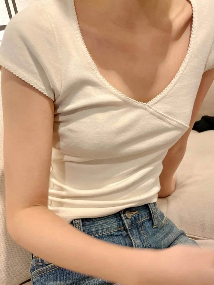 Vintage Slim Fit Cotton T-Shirt Summer V-Neck Streetwear 2025 Femme Sweet Cute Y2K Style Simple Top for Women
