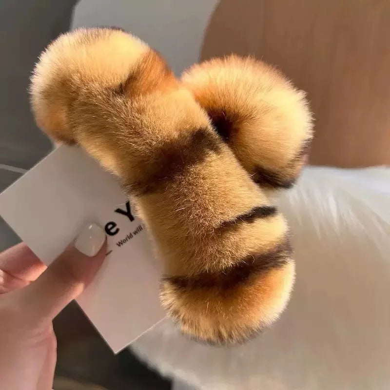 Oversized Plush Winter Clips For Thick Hair | Back-Of-The-Head Bun Styles | Soft And Warm Rabbit Fur Hair Accessories For Women