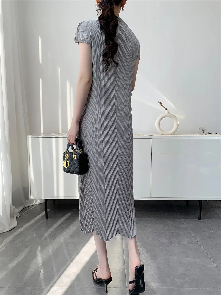 Miyake Handmade Pleated Dress Women's 2026 Spring New Solid Color Half-high Collar Sleeves Pullover Elegant Pleated Skirt