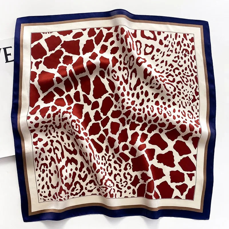 Nature Silk Neck Scarves Lady Foulard Lovely Strawberry Print 100% Real Silk Square Scarf for Women Bag Ribbon Hairband Kerchief