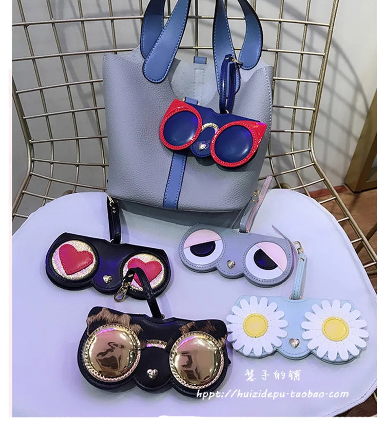 ins cartoon cute glasses case portable men and women sunglasses myopia glasses organizer bag protective sleeve glasses bag charm