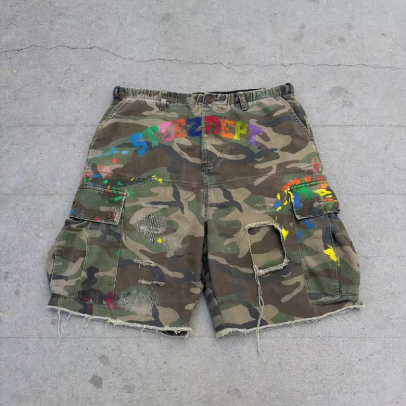 Camouflage Baggy Sweat Shorts Y2K Streetwear Raw Edge Patch Pocket Elastic Waist Loose Casual Wide Leg Shorts for Men Women