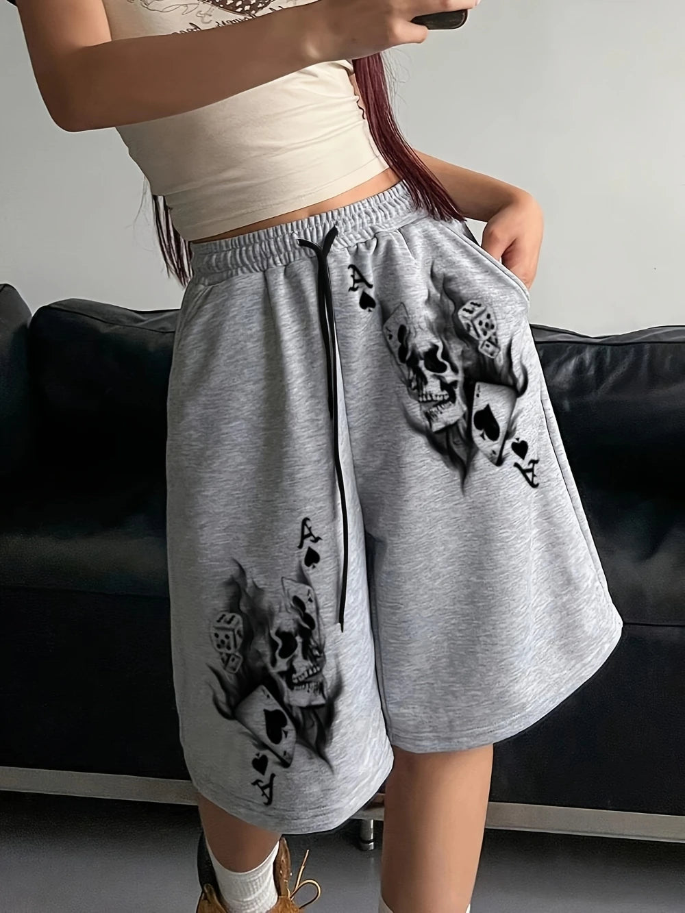Women's Fashion Skull Print Capri Shorts Hip-Hop Summer Letter Trendy Loose Casual Five-Point Shorts Straight-Cut Unisex Shorts