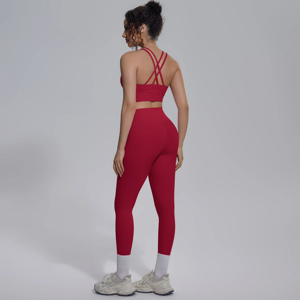 New Yoga Set for Woman Summer Gym Sports Running Bra Top Breathable Peach Buttocks Women Leggings Solid Color Yoga Set