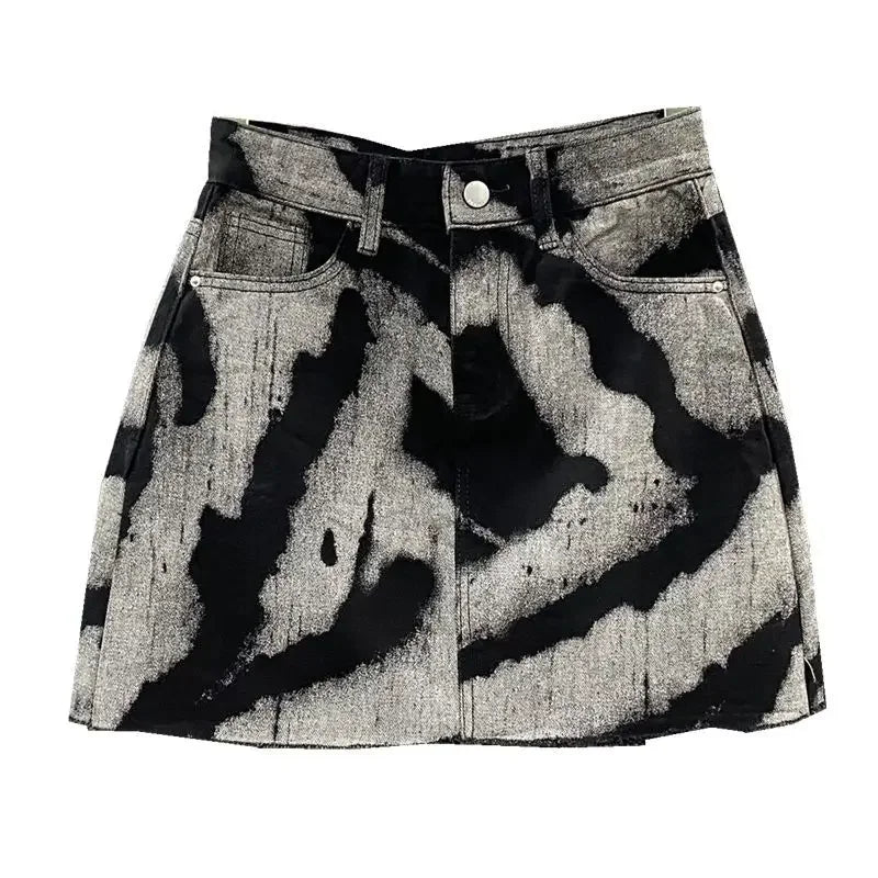 DAILOU Spring and Summer New Korean Spicy Girl Irregular Tie Dyeing High Waist Straight A-line Hairy Denim Wrapped Hip Shorts