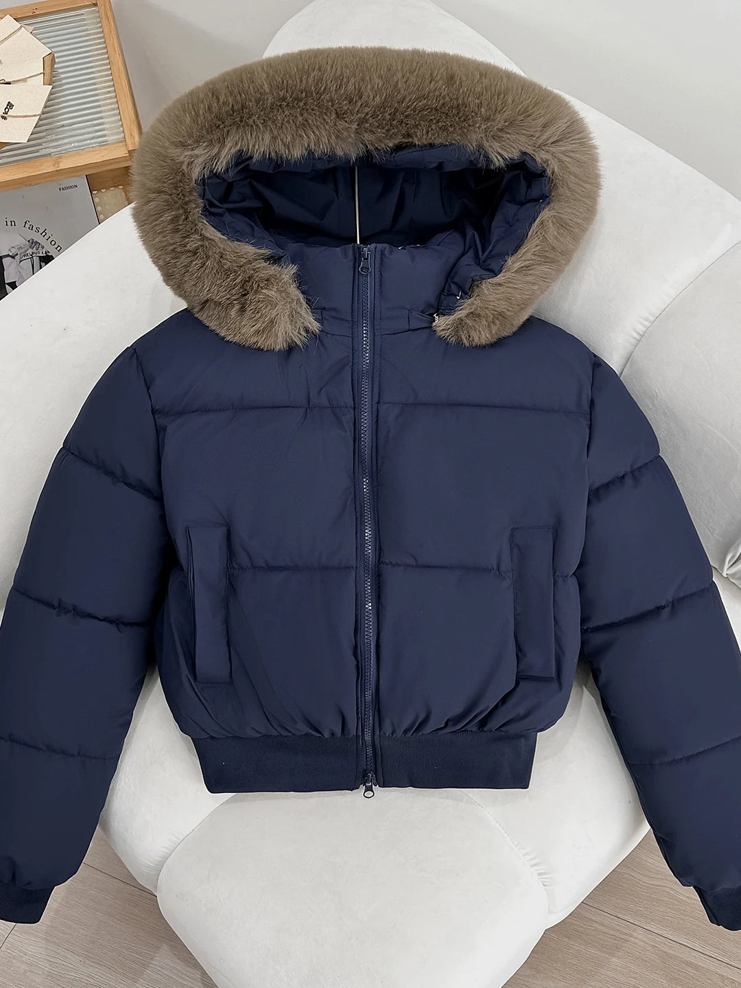 Women's Short Thickened Winter Cotton Jacket Quilted Coat Fur Collar American Retro Style Warm Casual Fashion Regular Fit