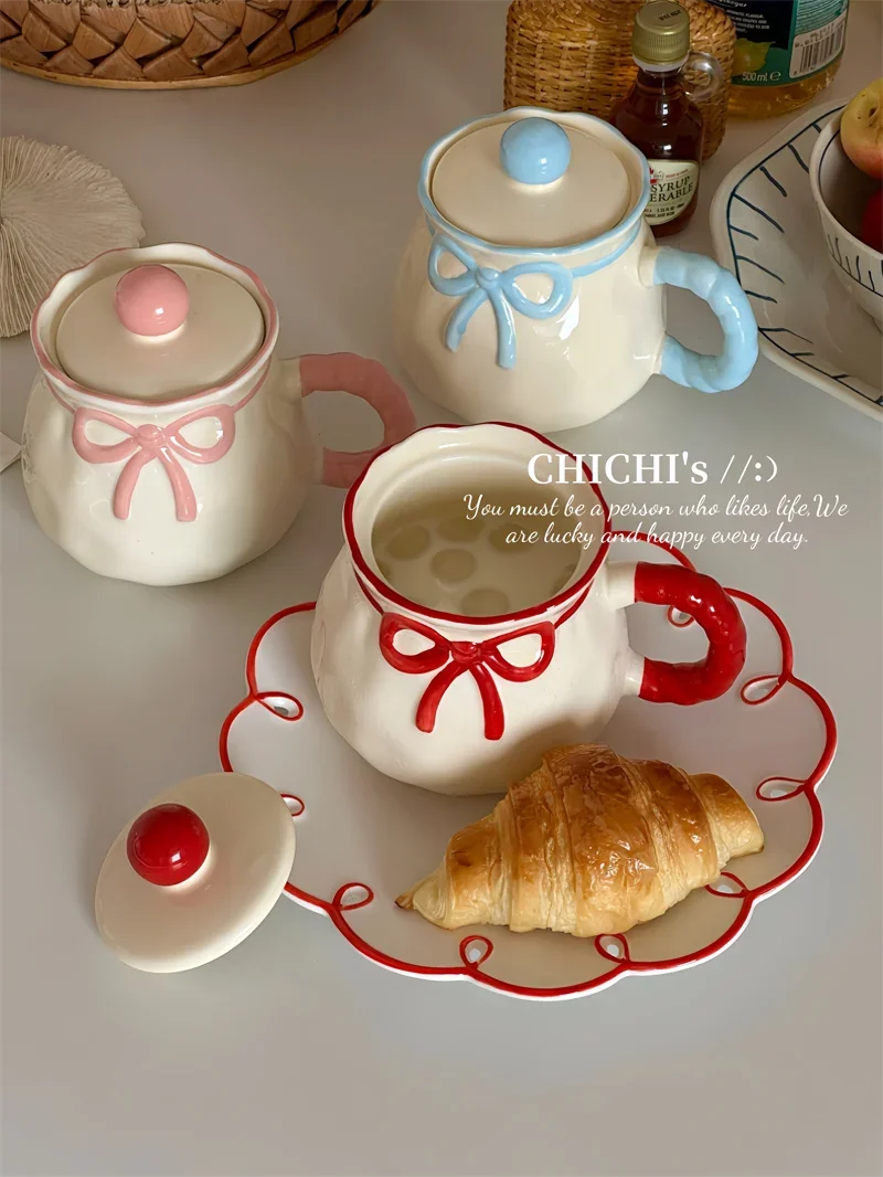 Hand-Painted Ceramic Coffee Mug Milk Cup Water Drinking Cup with Lid Underglaze Color  Design China Mugs for Dining