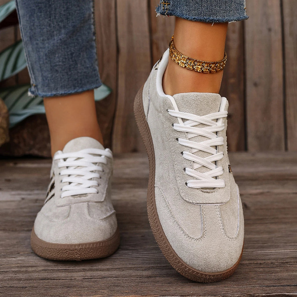 New Leopard Print Casual Sports Shoes for Autumn Winter, Large-sized Lace-up Anti-slip Round-toe Lace-up Women's Single Shoes 74