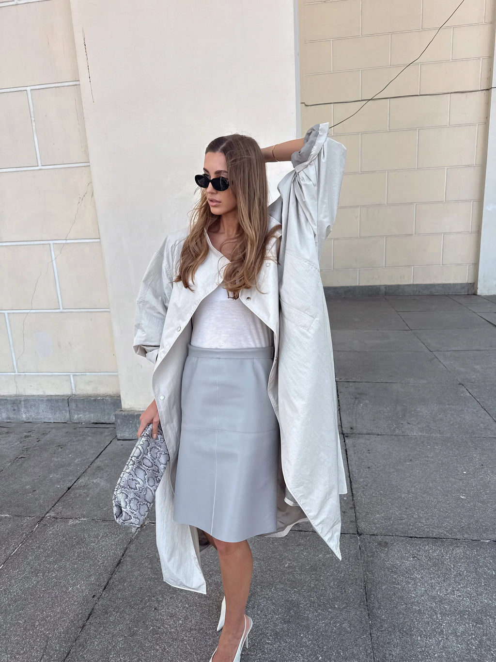 Women Green Oversized Belt Overcoat Elegant Long Sleeve Pleated Lapel Lace Up Windbreaker Autumn Lady Daily Street Outerwears
