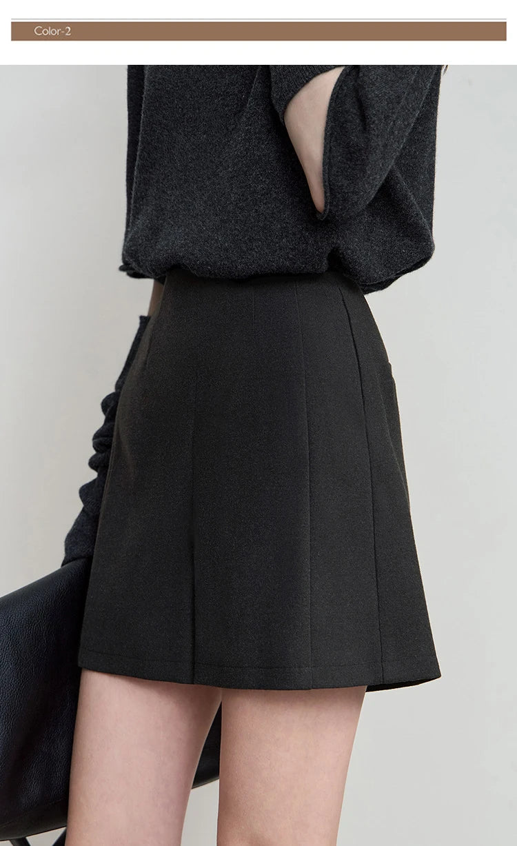 AMII 2025 Autumn Concise for Loose Casual Wide-leg Female pants Elegant Office Lady Simple  Shorts Bottoms 12523083