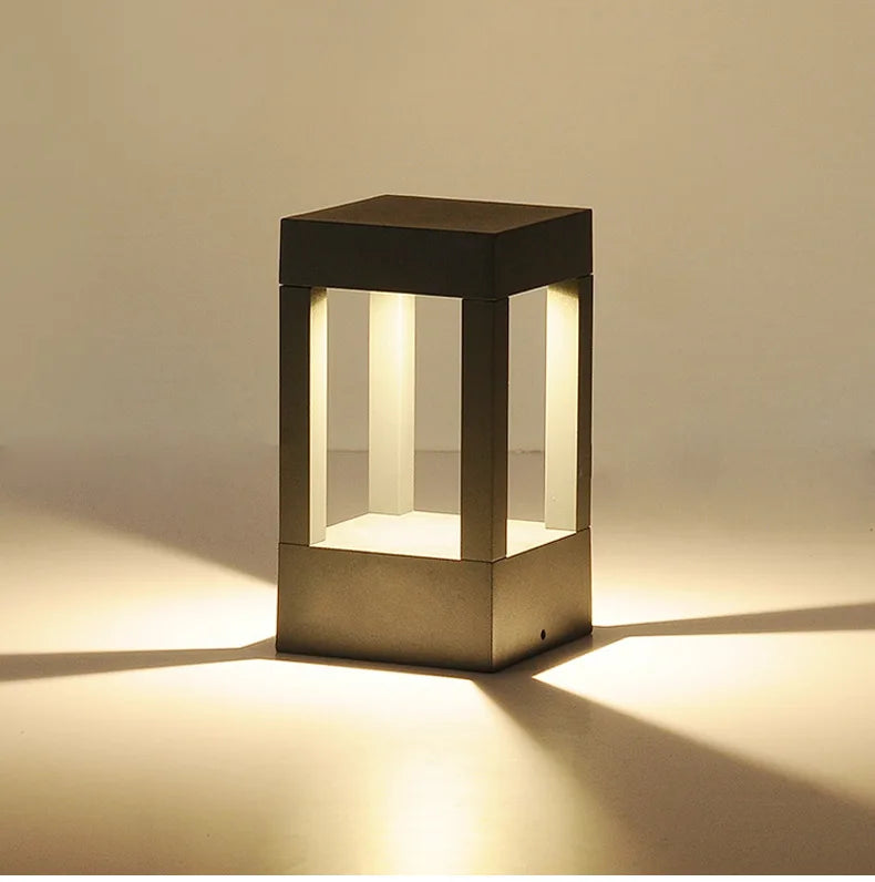 Square Outdoor Garden Lawn Lamp IP65 Waterproof Aluminum LED Pathway Light Modern Courtyard Porch Landscape Bollard Light Decor