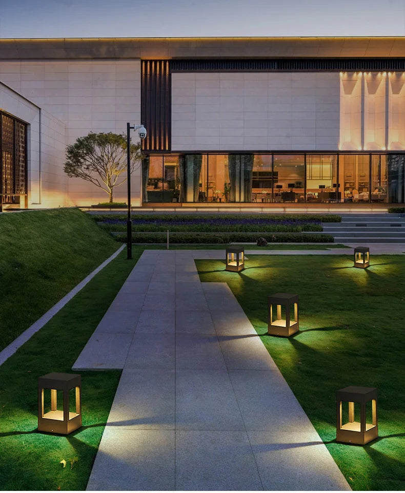Square Outdoor Garden Lawn Lamp IP65 Waterproof Aluminum LED Pathway Light Modern Courtyard Porch Landscape Bollard Light Decor