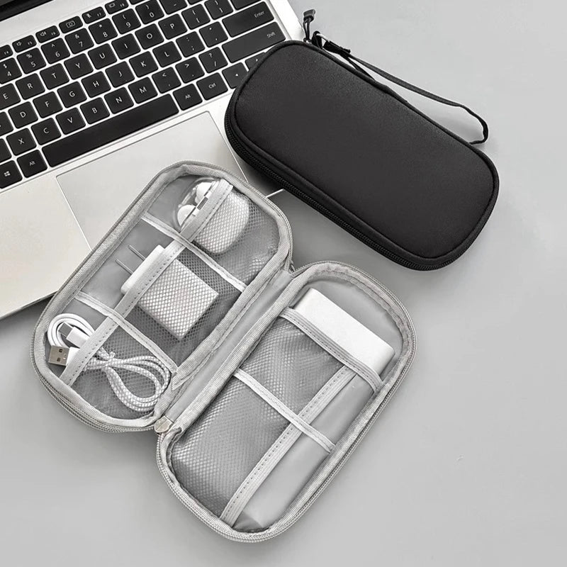 USB Charger Travel Organizer Bag – Mesh-Lined Portable Case for Cables, Adapters & Power Banks, Keeps Tech Gear Tidy