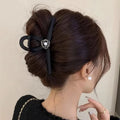 Large, Elegant Black Matte Camellia Hair Clip, French Style, New Design, High-end Shark Clip for The Back of The Head.