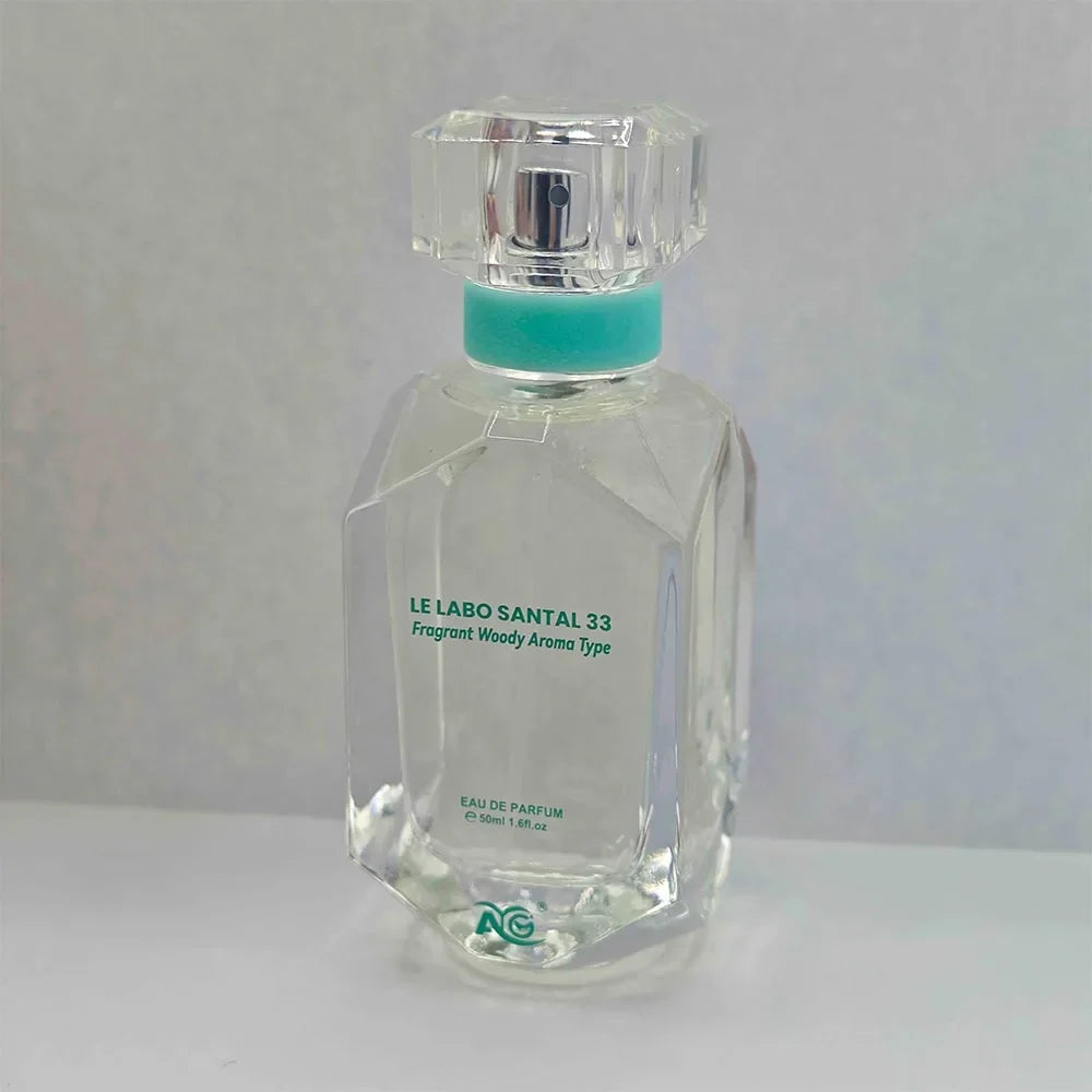 Light Blue Marine Floral Fragrance for Women with Long-Lasting Scent Light Blue Allure: A Light Perfume with Lemon Fruity Notes