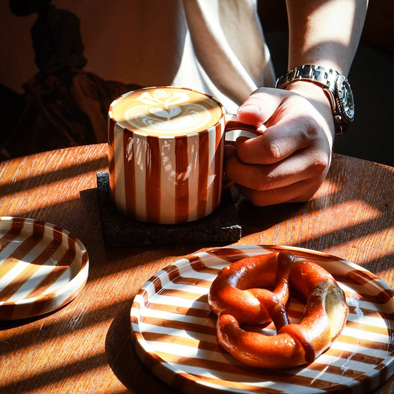 European Striped Ceramic Coffee Cup Saucer Modern Breakfast Dessert Plate Tea Cup Decorative Art Striped Coffee Cup 200 Ml Decor