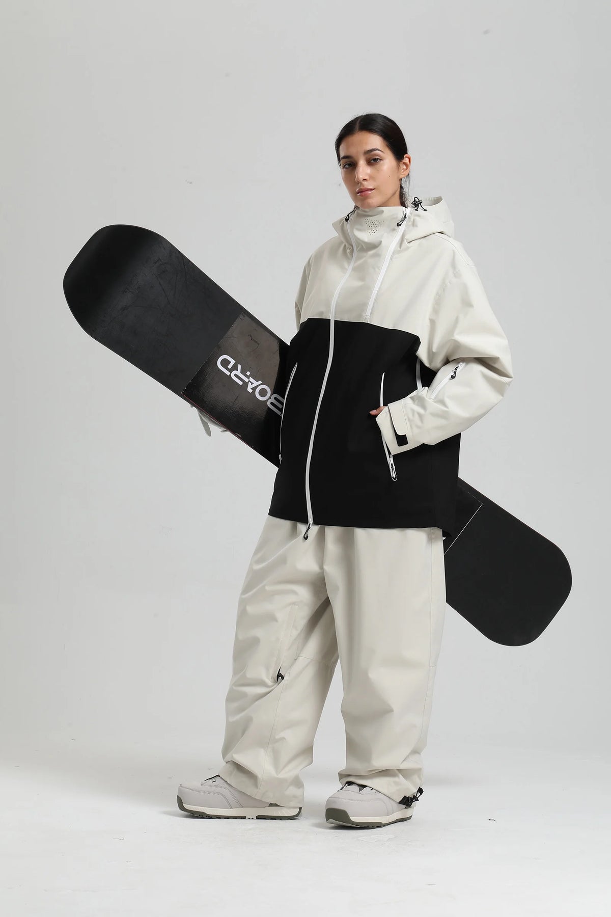 Gsou Snow 2025 Unisex Color-Block Ski Suit Loose Fit Snowboard Waterproof Windproof Breathable Professional Winter Outdoor Wear