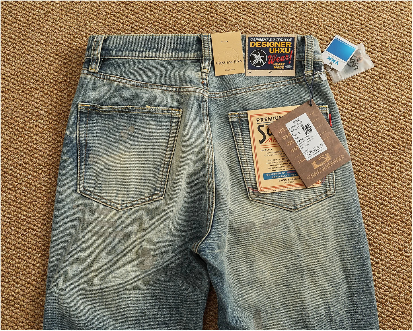 2025 Autumn New American Retro Heavyweight Ripped Denim Men's Fashion 100% Cotton Washed Old Straight Tapered Casual Jeans