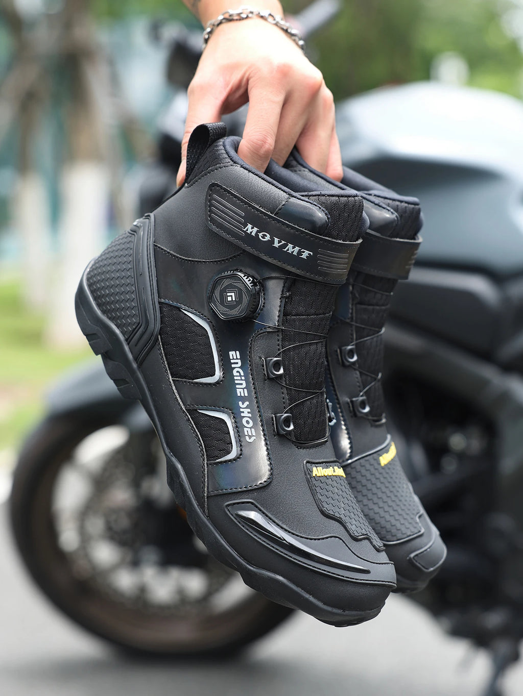 Motorcycle Riding Shoes Men's Breathable Leather Boots Casual Comfortable Slip-On Ankle Boots for Urban Cycling