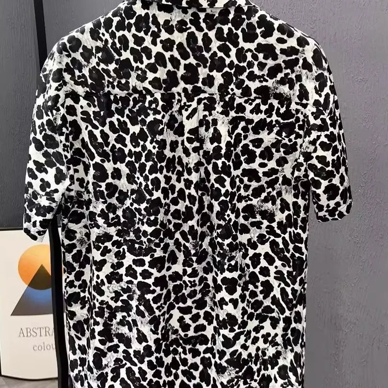 Leopard Print Short-sleeved Shirt Men's Design Niche Fashion Versatile Casual Summer Thin Style 2025 New Trendy Top