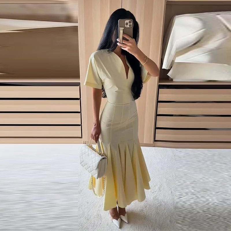 Elegant Solid Women's Dress V-Neck Short Sleeve Pleated Waist-Closed Hip Package Maxi Dresses 2026 Summer Female Vacation Robe