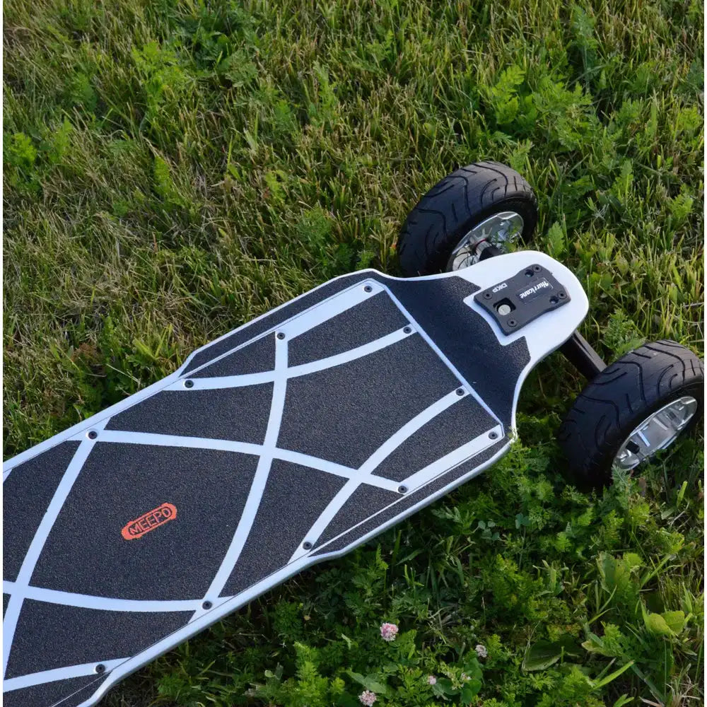 Meepo Vader Hurricane Carbon-Limited 7000W Electric Skateboard, 52kph 31mi, GearDrive 3K Carbon Deck, 2.8h Charge Pro Off-Road