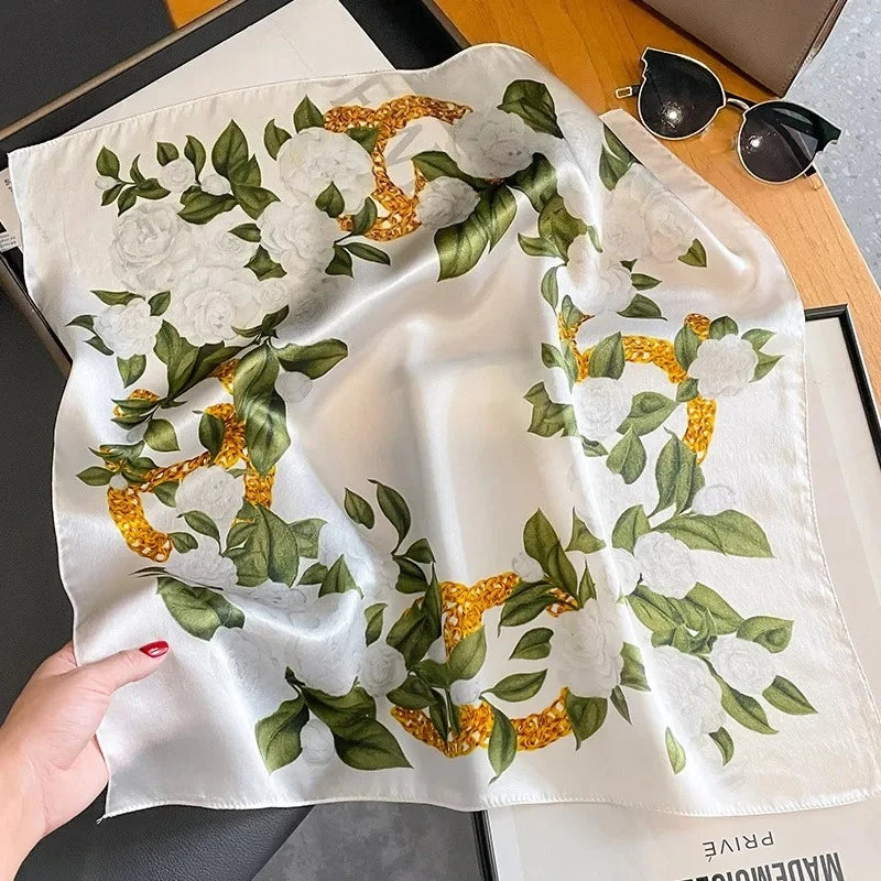 Nature Silk Neck Scarves Lady Foulard Lovely Strawberry Print 100% Real Silk Square Scarf for Women Bag Ribbon Hairband Kerchief