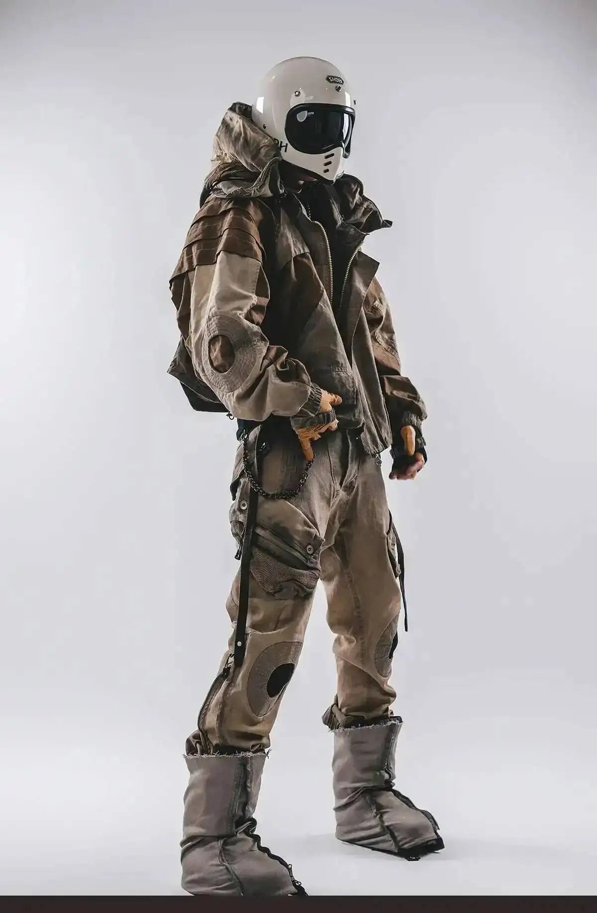 HKSH Autumn New Men's Hooded Distressed Patchwork Folded Waste Land Tactical Punk Techwear Shoulder Batwing Sleeve Jacket HK2392