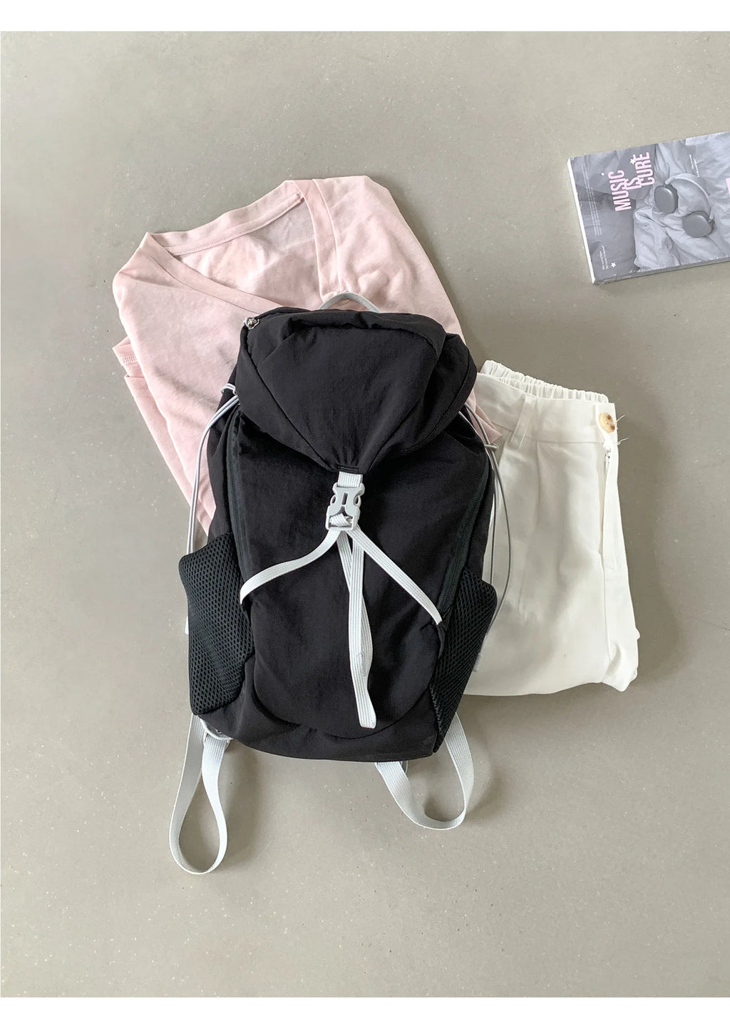 Women Outdoor Sports Backpack With Large Capacity Lightweight Nylon Backpack Suitable Casual Versatile Camping Travel Bag Unisex