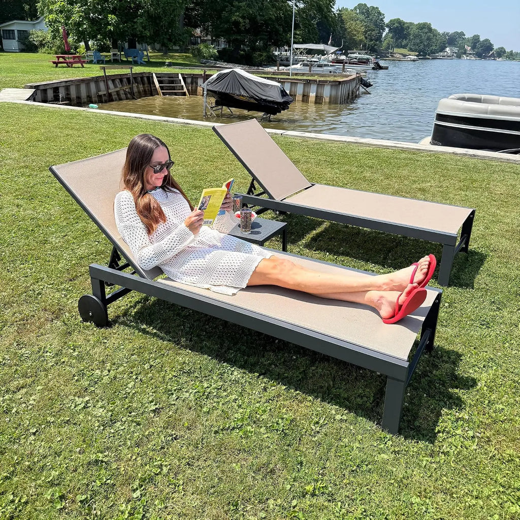 Fade-Resistant Pool Chaise Lounge, Quick-Dry Fabric, Rust-Proof Frame, 5-Position Recline, Wheels, 270 Lbs, Outdoor, Customized