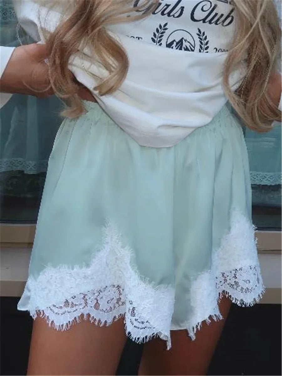 Summer Mini Lace Satin Shorts for Women Lace Trim Casual Loose Fit Lounge Bottoms Shorts Ladies Beach Loungewear Short Pants