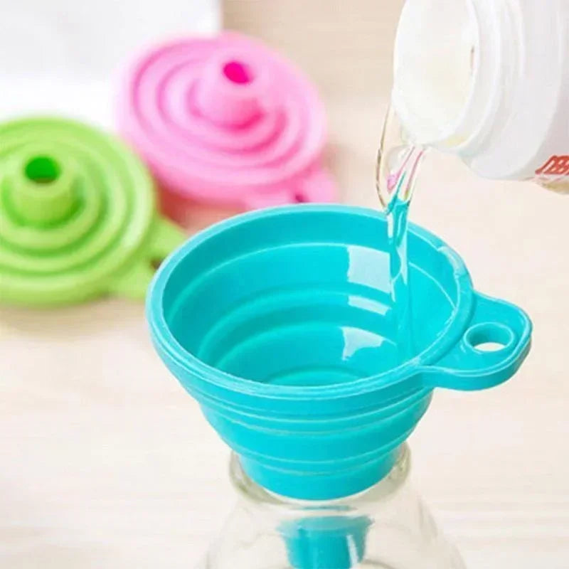 Folding Silicone Funnel for Filling Bottles Kitchen Silicone Funnel Food Grade TPR Collapsible Funnel Kitchen Gadgets Oil Filler