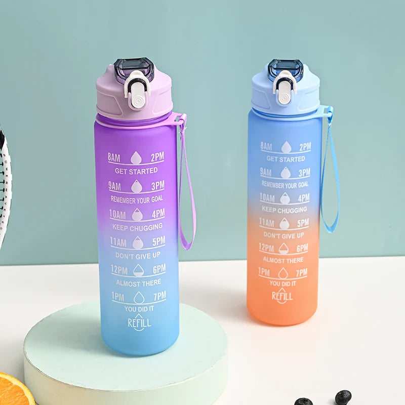 Graduated Straw Cup with Large Capacity of 800ml, Suitable for Sports and Outdoor Activities, Cute and Portable Sports Camping Cup, Water Bottle, Suitable for Students and Girls, Gift for Best Friends