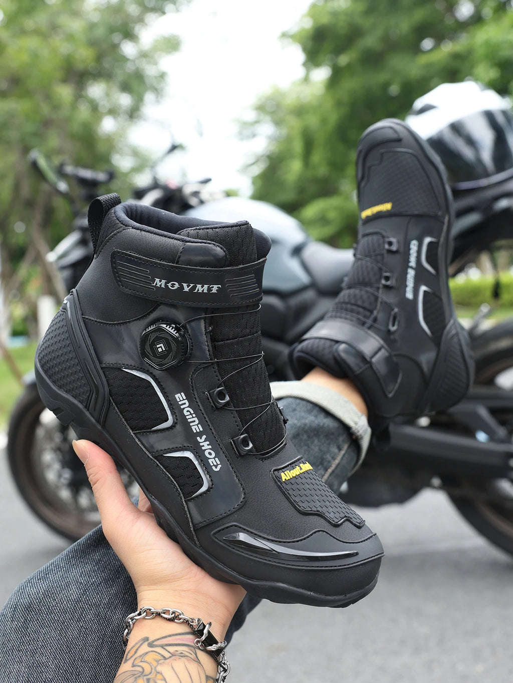 Motorcycle Riding Shoes Men's Breathable Leather Boots Casual Comfortable Slip-On Ankle Boots for Urban Cycling
