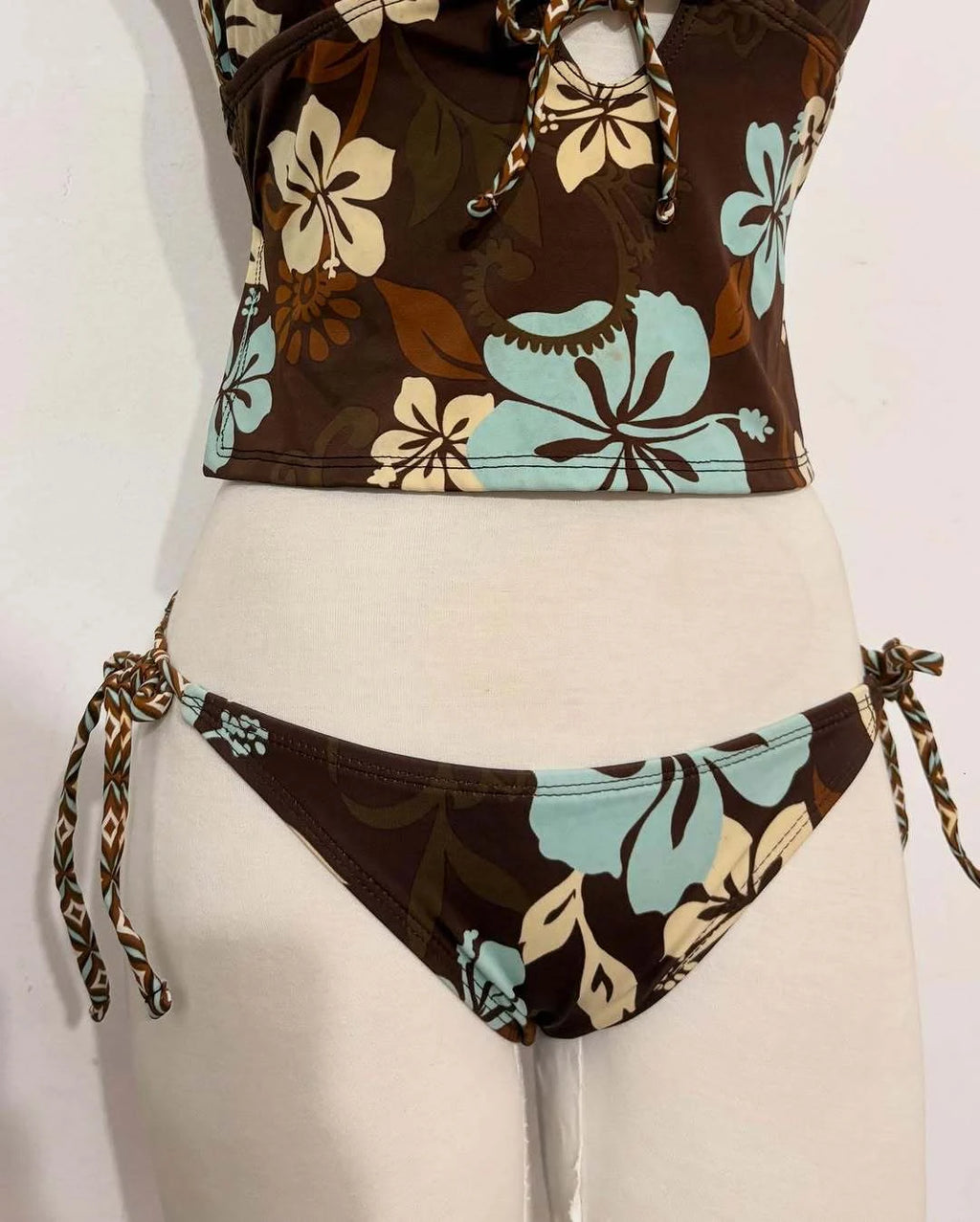 Retro Flower Hanging Neck Bikini Women's Suspender Design Sexy Swimsuit Set Vacation Beach Swimsuit Top
