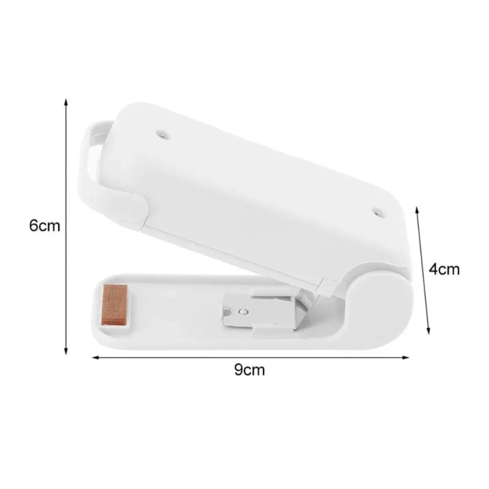 Travel Friendly Portable Small Sealing Machines Storage Plastic For Food Snack Vegetables Sealing Machines Kitchen Accessories