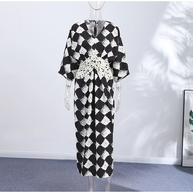V-Neck Loose Waist Cinched Long Dress Woman Contrasting Colors Short Sleeve Pleated Maxi Dresses Chic Vacation Women's New Dress
