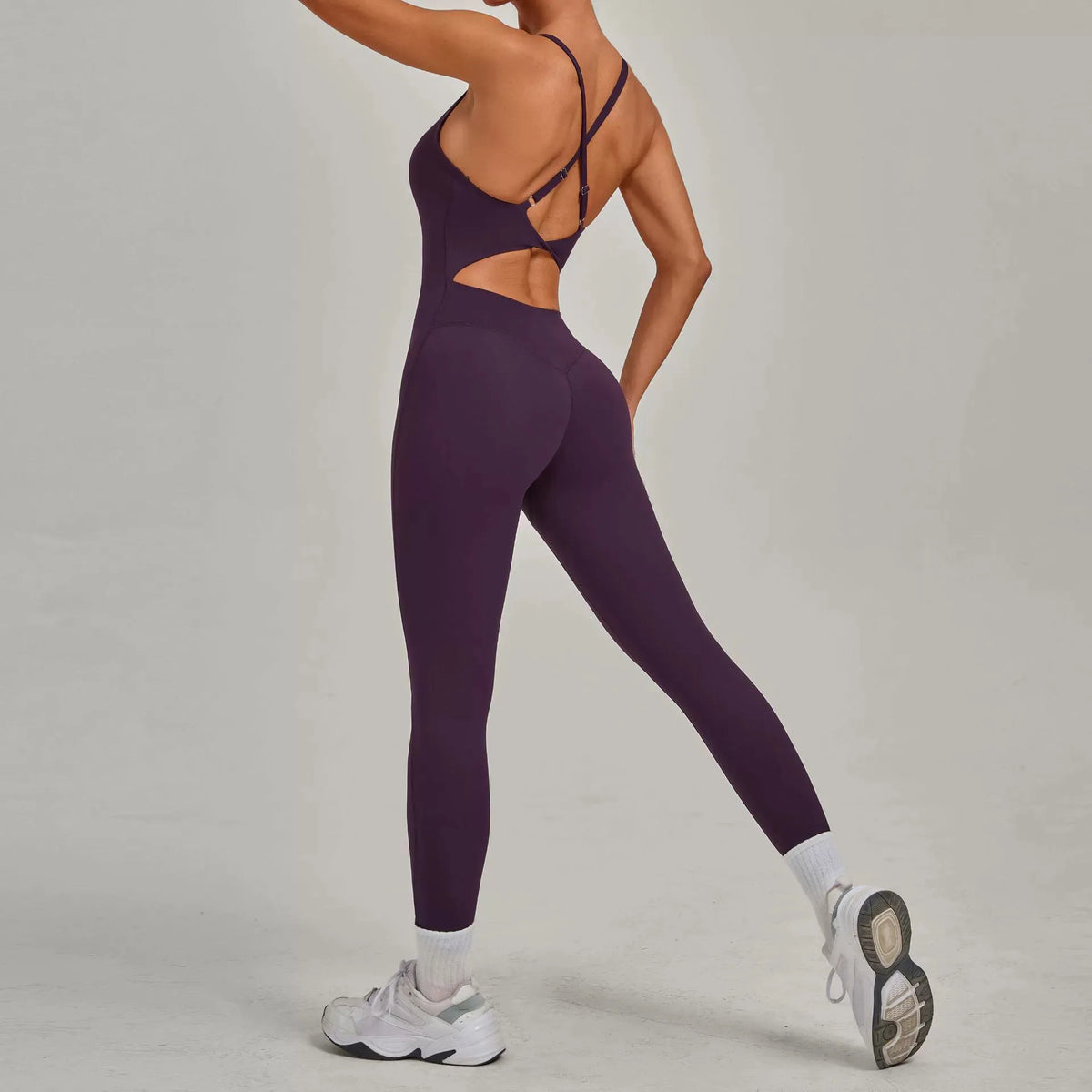 Wholesale Gym Clothes Woman Yoga Set Padding Women's Gym Jumpsuit Activewear Sportswear Push Up Fitness Sports Overalls Purple