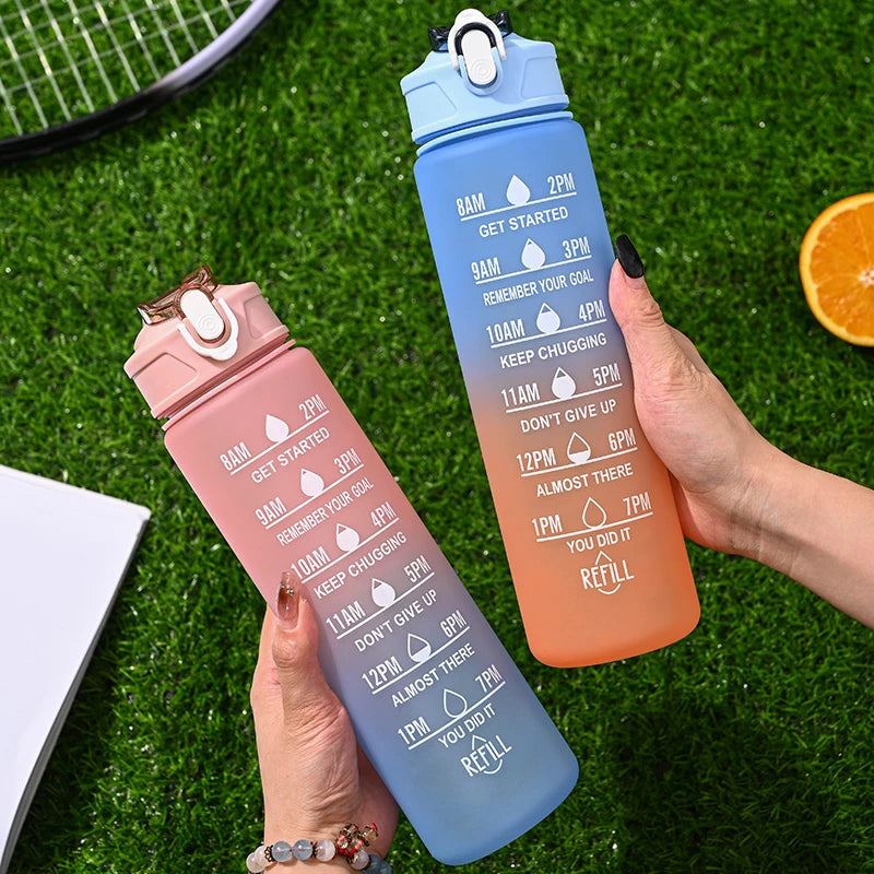 Graduated Straw Cup with Large Capacity of 800ml, Suitable for Sports and Outdoor Activities, Cute and Portable Sports Camping Cup, Water Bottle, Suitable for Students and Girls, Gift for Best Friends