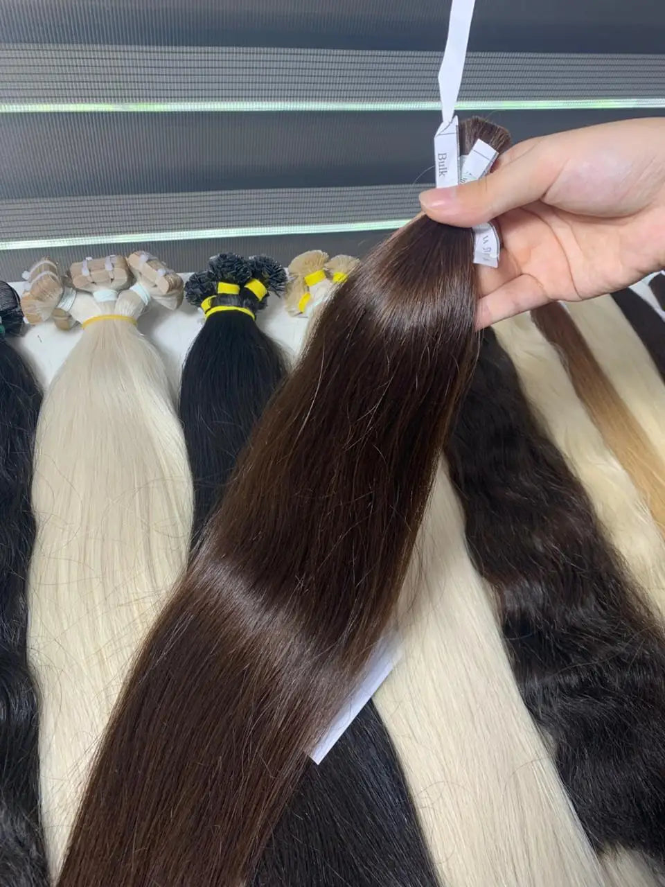 Factory Price Raw Vietnamese Hair Virgin Human Hair Super Double Drawn Customized Color Bulk Hair Extensions
