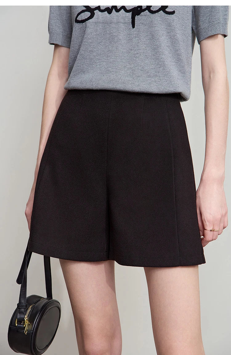 AMII 2025 Autumn Concise for Loose Casual Wide-leg Female pants Elegant Office Lady Simple  Shorts Bottoms 12523083