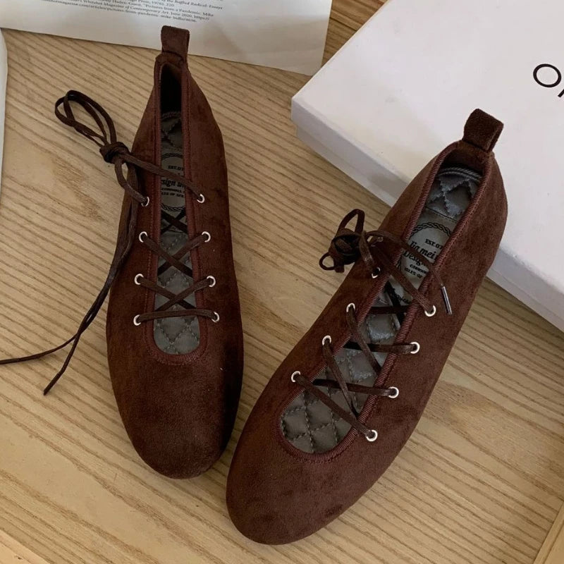 Fashion Cross Lace Up Ballet Flats Women Comfort Round Toe Soft Sole Designer Autumn Flats Elegant Party Dress Shoes for Ladies