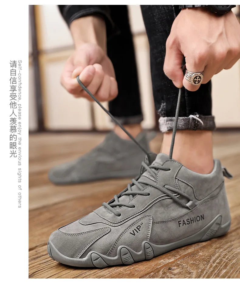 Men's Shoes New Fashion Breathable Non-slip Wear-resistant Outdoor Casual Mid-Top Lace-Up Sneakers