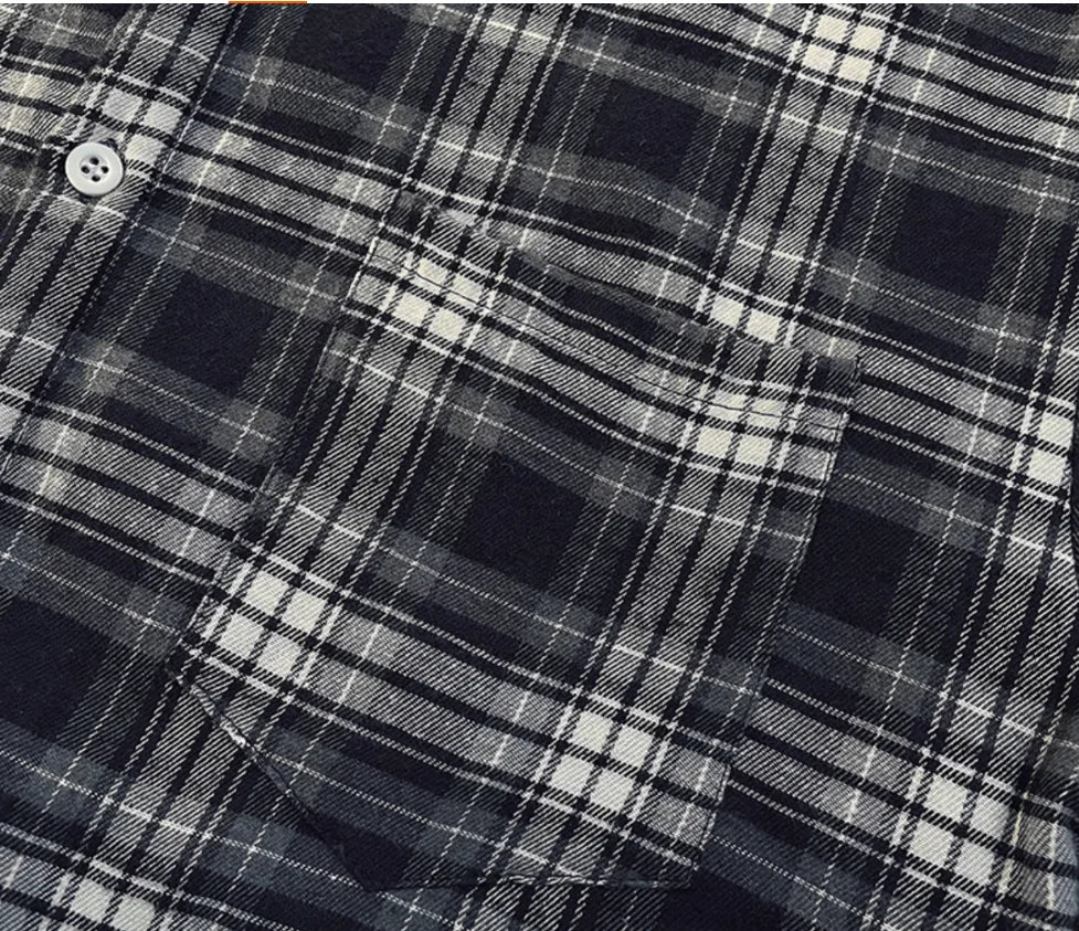 New 2026 Autumn and Winter Plus Velvet Thick Warm Plaid Shirt Men's Long Sleeved Japanese Retro Trend Loose Casual Shirt Jacket