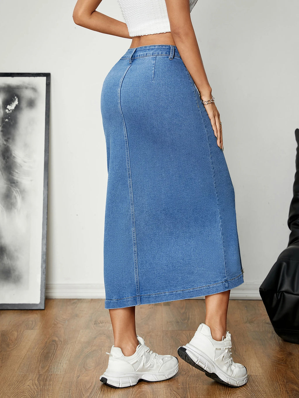 Women's Straight Cut Denim Skirt with Button Details Versatile Buckle Style Elastic Comfortable Mid-Length Casual Skirt