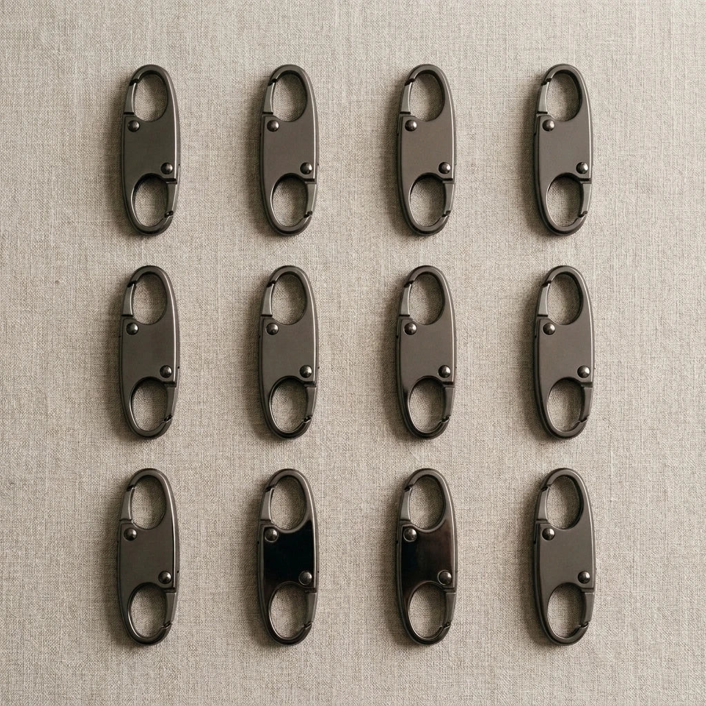 4/8/12/24Pcs Anti Theft Zipper Clips Double Opening Small Carabiner Clips, Elegant Zinc Alloy Zipper Pull Replacement for Travel