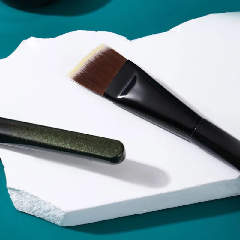 1PC Ultra-thin Flat Foundation Make-up Brush - Beveled Edge Makeup Brush for Liquid/powder Foundation Make-up, Makeup Tools
