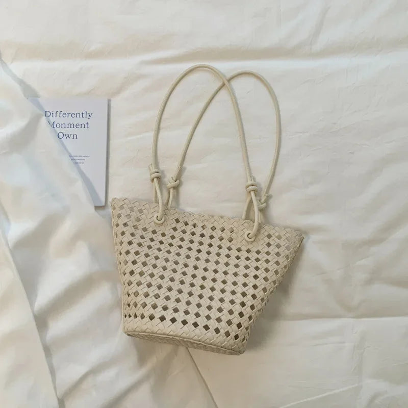 Hand-woven Openwork handBag With Zipper Inner Pocket,summer Pu Leather Beach Bucket Bags,large Capacity Simple Shopping handBag
