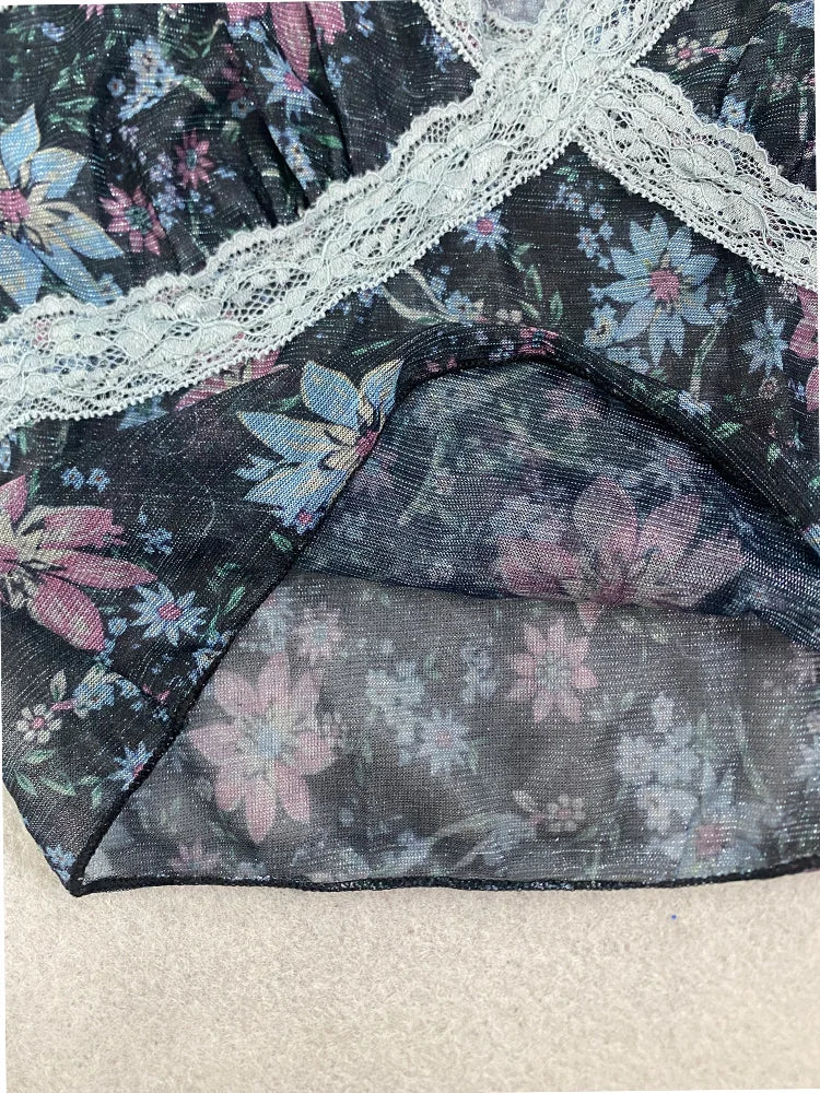 Summer women's retro floral vest with lace trim, V-neck adjustable sexy short vest, suitable for daily street casual Y2K vest